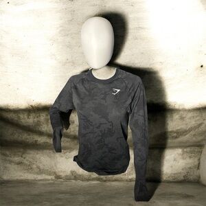 GEO SEAMLESS LONG SLEEVE T-SHIRT